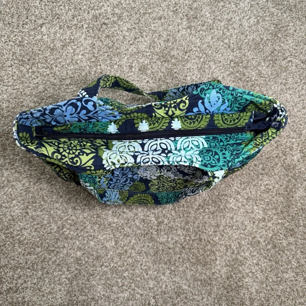 Vera Bradley Caribbean Sea Tote Side Pockets Inside Zip Pocket